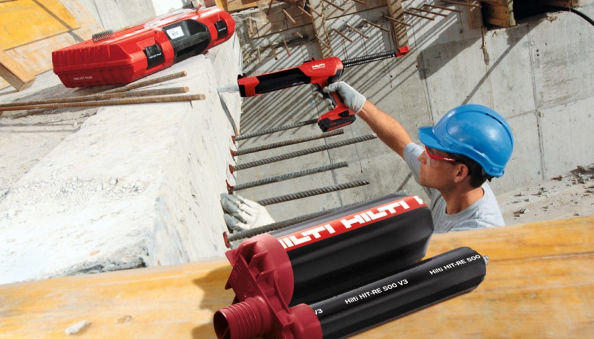 HIT-RE 500 V3- rebar installation with the HDE 500-A22 chemical anchor dispenser